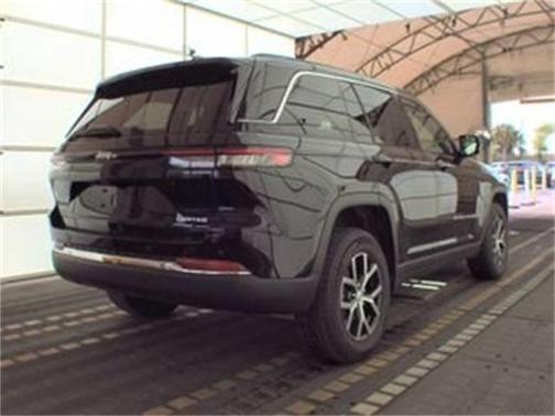 2024 Jeep Grand Cherokee Limited X