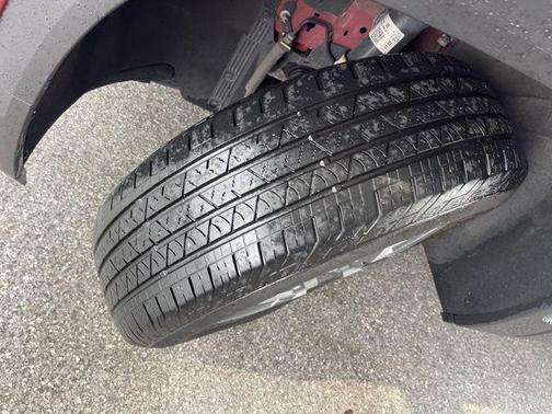 2023 GMC Acadia FWD SLT