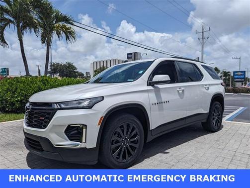 2023 Chevrolet Traverse RS