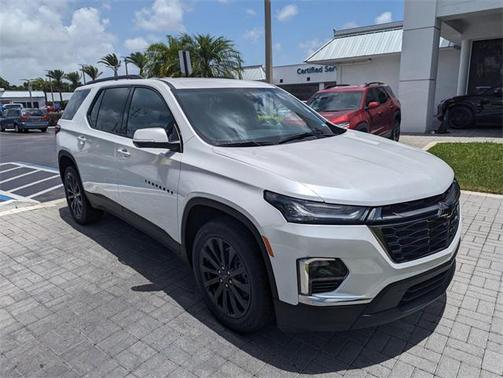 2023 Chevrolet Traverse RS