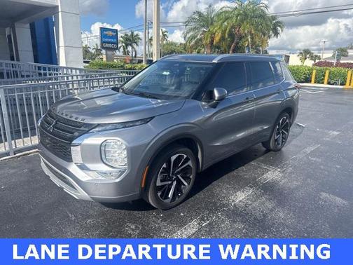 2022 Mitsubishi Outlander SEL 2.5 2WD