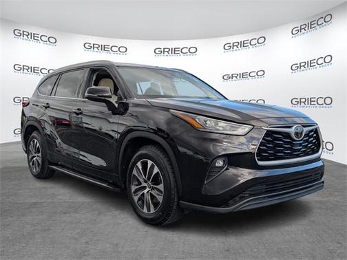 2020 Toyota Highlander XLE