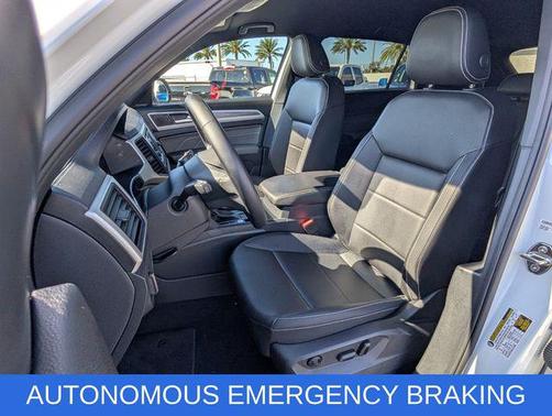 2023 Volkswagen Atlas Cross Sport 2.0T SE