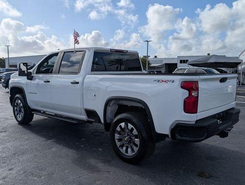 2024 Chevrolet Silverado 2500 Custom