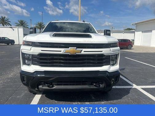2024 Chevrolet Silverado 2500 Custom