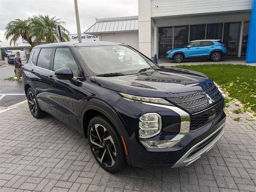 2022 Mitsubishi Outlander SE 2.5 2WD