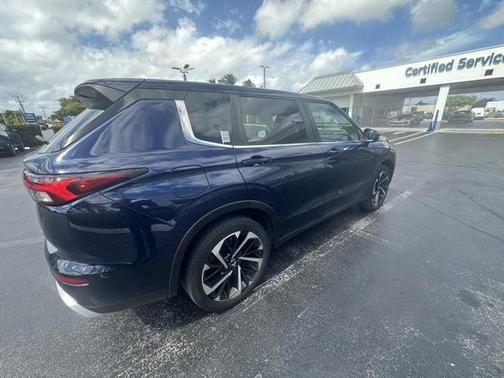 2022 Mitsubishi Outlander SE 2.5 2WD