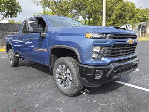 2025 Chevrolet Silverado 2500 Custom