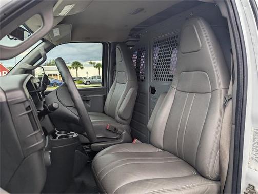2018 GMC Savana 2500 Work Van