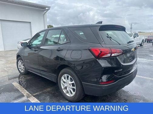 Mosaic Black Metallic 2023 Chevrolet Equinox LS