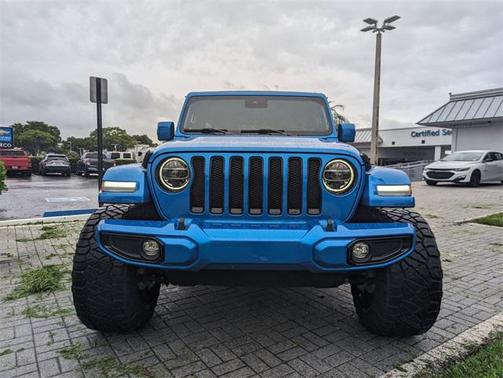 2022 Jeep Wrangler Unlimited Sahara