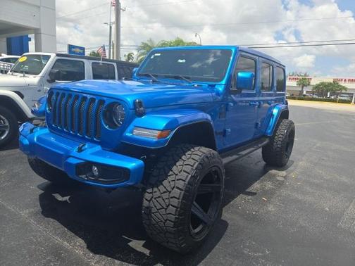 2022 Jeep Wrangler Unlimited Sahara