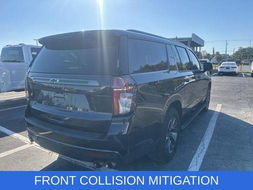 2022 Chevrolet Suburban 4WD Z71