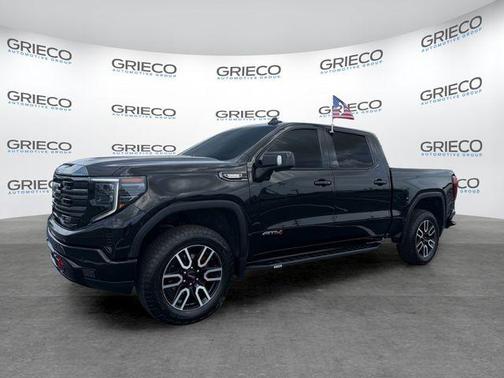 Onyx Black 2023 GMC Sierra 1500 AT4