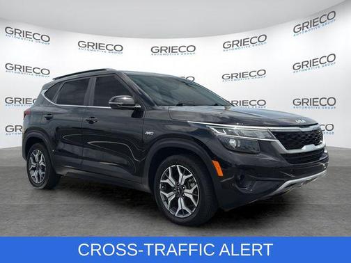 Cherry Black 2023 Kia Seltos EX