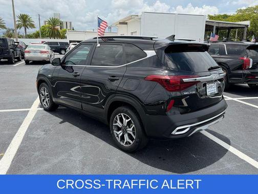 Cherry Black 2023 Kia Seltos EX