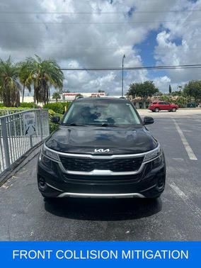 Cherry Black 2023 Kia Seltos EX