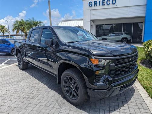 2025 Chevrolet Silverado 1500 Custom