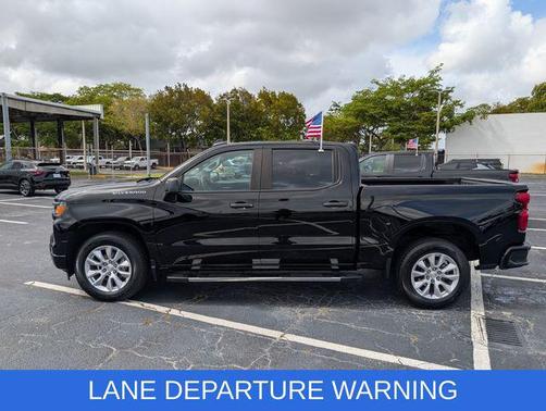 Black 2022 Chevrolet Silverado 1500 Custom