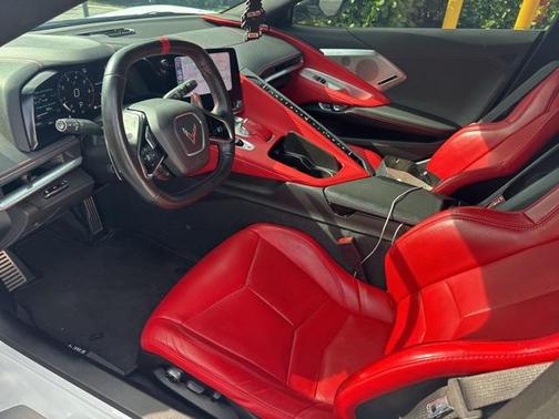 2021 Chevrolet Corvette Stingray w/2LT