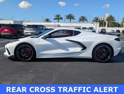 2021 Chevrolet Corvette Stingray w/2LT
