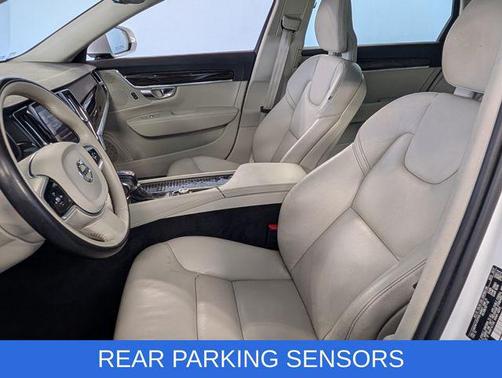 Crystal White Pearl Metallic 2018 Volvo S90 T5 Momentum