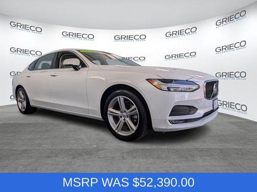Crystal White Pearl Metallic 2018 Volvo S90 T5 Momentum