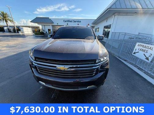 2024 Chevrolet Suburban LT