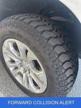 Iridescent Pearl Tricoat 2024 Chevrolet Silverado 1500 LTZ