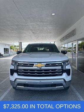 Iridescent Pearl Tricoat 2024 Chevrolet Silverado 1500 LTZ