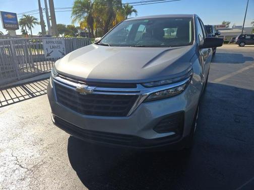 2023 Chevrolet Equinox LS