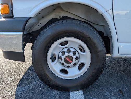 2024 GMC Savana 2500 Work Van