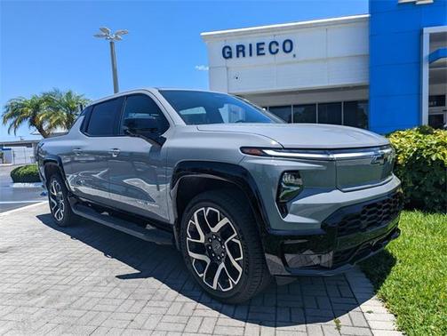2025 Chevrolet Silverado EV RST