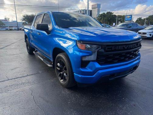 2022 Chevrolet Silverado 1500 Custom