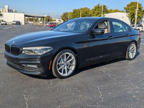 2017 BMW 540 540i