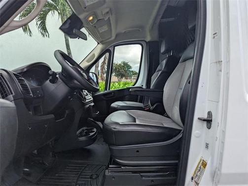 2023 RAM ProMaster 2500 Base