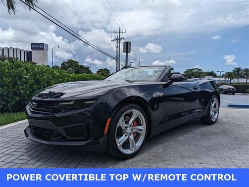 2023 Chevrolet Camaro RWD Convertible LT1