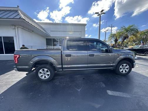 2017 Ford F-150 XLT