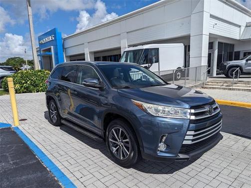 2017 Toyota Highlander XLE
