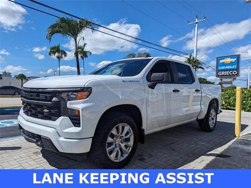 2022 Chevrolet Silverado 1500 Custom