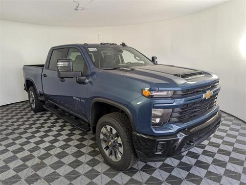 2025 Chevrolet Silverado 2500 Custom