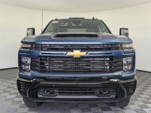 2025 Chevrolet Silverado 2500 Custom
