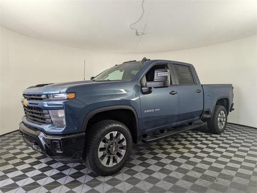 2025 Chevrolet Silverado 2500 Custom