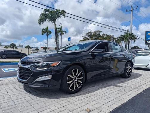 2022 Chevrolet Malibu FWD RS
