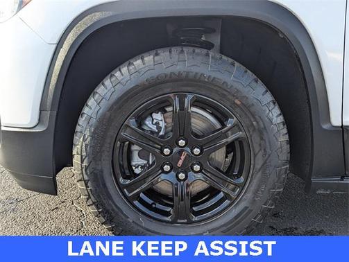 2022 GMC Acadia AWD AT4