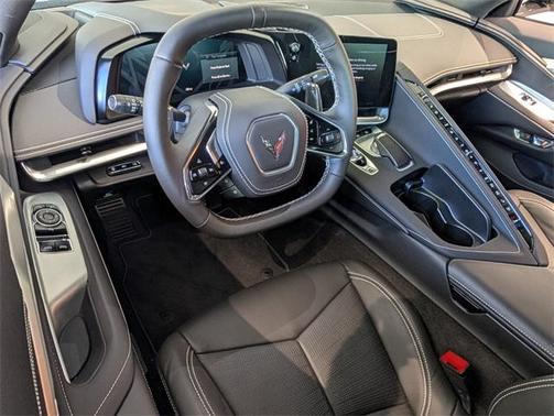 2025 Chevrolet Corvette Stingray w/2LT