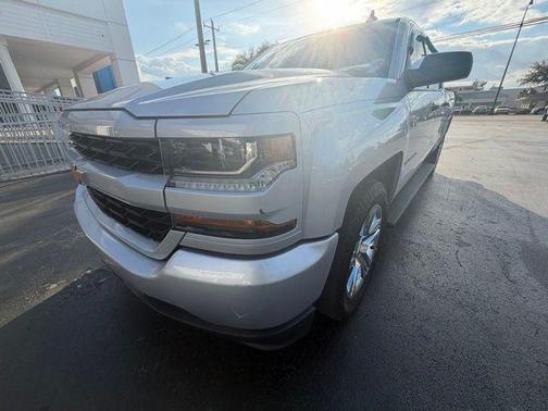 2018 Chevrolet Silverado 1500 Custom