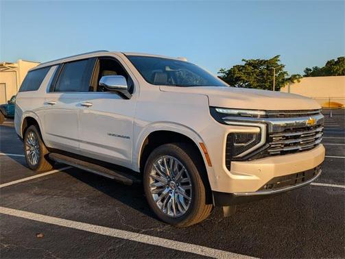 2025 Chevrolet Suburban Premier