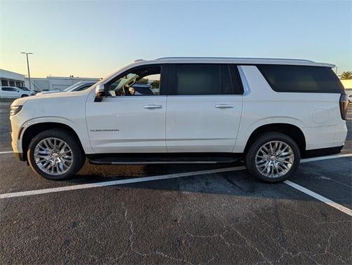 2025 Chevrolet Suburban Premier