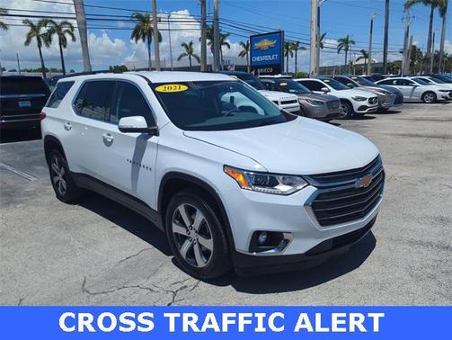 2021 Chevrolet Traverse LT Leather